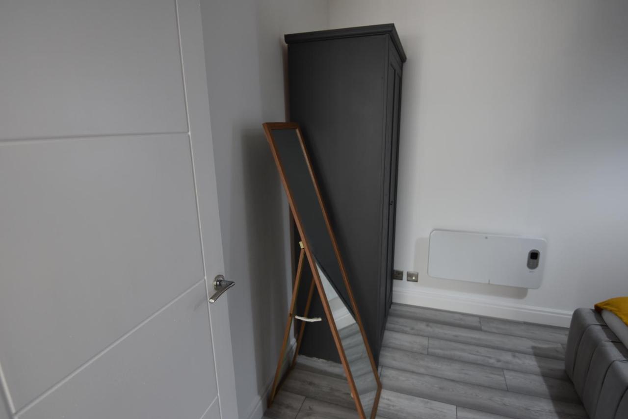 Exclusive!! Newly Refurbished Speedwell Apartment Near Bristol City Centre, Easton, Speedwell, Sleeps Up To 3 Guests エクステリア 写真