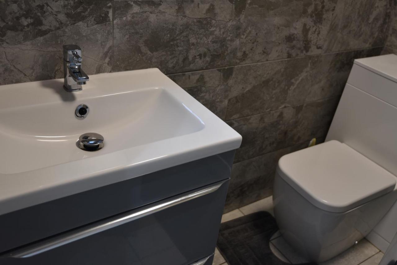 Exclusive!! Newly Refurbished Speedwell Apartment Near Bristol City Centre, Easton, Speedwell, Sleeps Up To 3 Guests エクステリア 写真